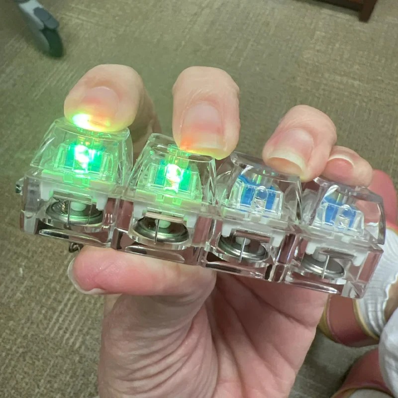 Gantungan Kunci Keyboard Pengh - Home Office Tech Gadgets ulasan dan harga